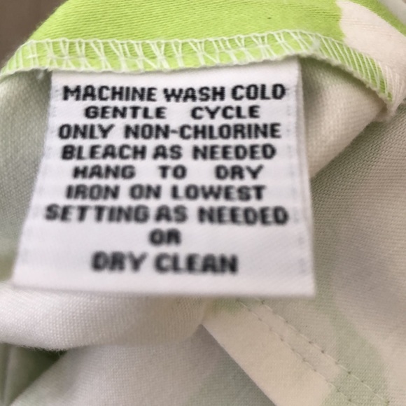 Real Clothes - Picture 4 of 4